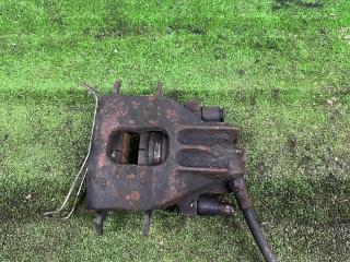 суппорт передний правый Ford Focus 1 поколение [рестайлинг] 2004, 1.8 л., бензин, хетчбэк 5 дв.