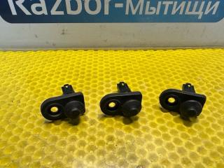 выключатель концевой (концевик) Hyundai Getz 1 поколение 2005, 1.3 л., G4EA, бензин, МКПП, красный, передний привод