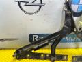петля крышки багажника Ford Focus 1 поколение [рестайлинг] 2004, 1.6 л., бензин, МКПП, хетчбэк 5 дв. - фото №2