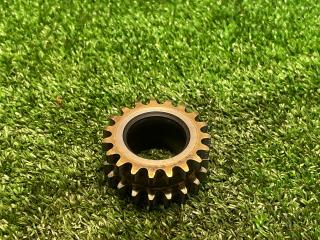 шестерня Ford Mondeo 3 поколение 2003, 2.0 л., бензин, МКПП, универсал