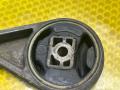 подушка крепления КПП Ford Focus 1 поколение 2001, 2.0 л., EDDB, бензин, АКПП, седан - фото №4