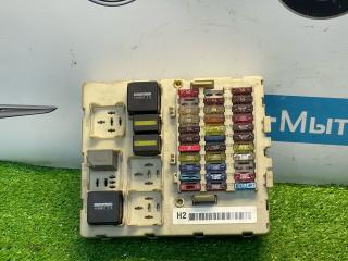 блок предохранителей Ford Focus 1 поколение [рестайлинг] CAK 2004, 1.6 л., CCA, бензин, МКПП, седан, передний привод, 2M5T14A073BE