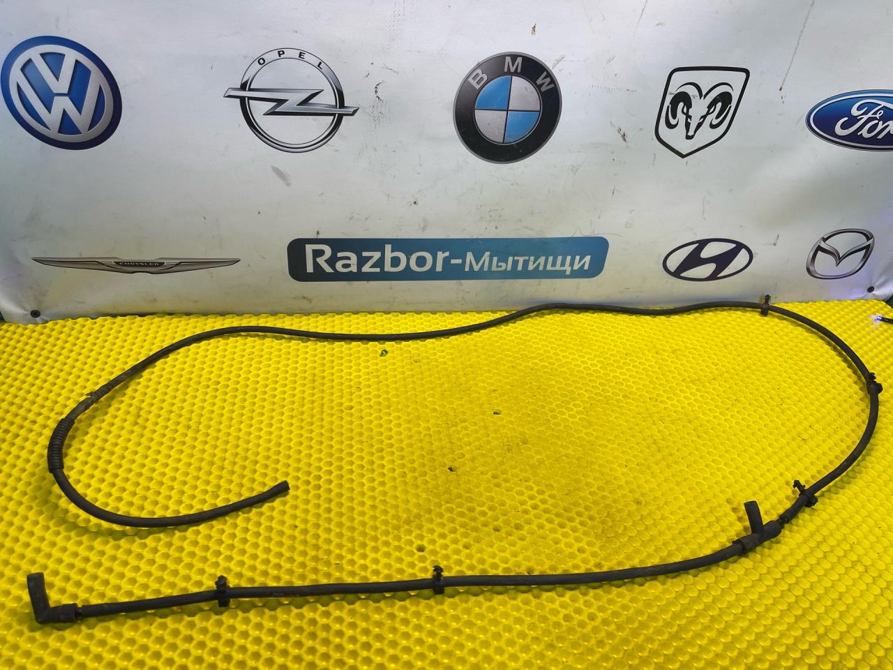 шланг омывателя Ford Focus 1 поколение CAK 2001, 2.0 л., АКПП - фото №1