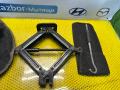 домкрат Hyundai Getz 1 поколение 2005, 1.3 л., G4EA, бензин, МКПП, красный, передний привод - фото №3