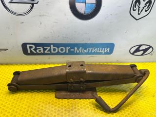 домкрат Ford Focus 1 поколение [рестайлинг] 2004, 1.8 л., EYDC, бензин, МКПП, седан