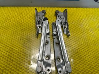 петля крышки багажника Ford Focus 1 поколение [рестайлинг] 2004, 1.8 л., EYDC, бензин, МКПП, седан, YS41-F42701-AA