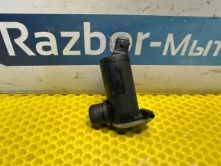насос (моторчик) омывателя стекла Ford Focus 1 поколение [рестайлинг] (2001 - 2005), 2.0 л., бензин, универсал