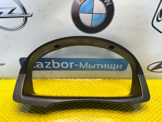 рамка панели приборов Hyundai Getz 1 поколение 2005, 1.3 л., G4EA, бензин, МКПП, красный, передний привод, 84830-1C000