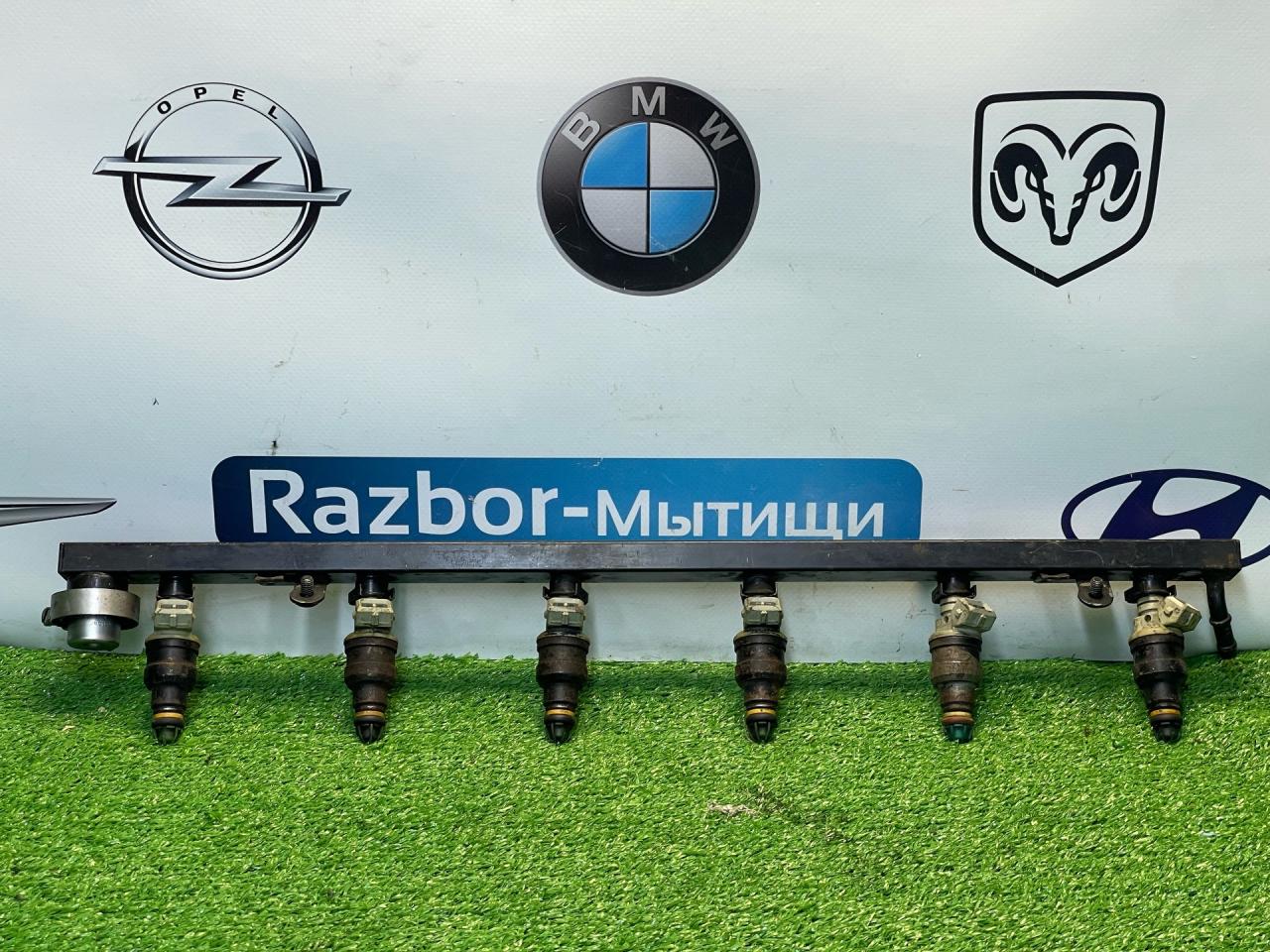 топливная рампа BMW 5 серия E34 1991, 2.0 л., M50 B20, бензин, МКПП, седан, задний привод, 0600280450414 - фото №1