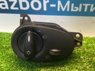 блок управления светом Ford Focus 1 поколение CAK 2000, 2.0 л., EDBB, бензин, АКПП, черный, седан, передний привод, 98AG13A024