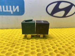 блок управления вентилятором (реле) Ford Focus 1 поколение [рестайлинг] 2005, 2.0 л., EDDB, бензин, АКПП, хетчбэк 5 дв., VZ3141-A1-X9, 2S7T143192, 045132B, G1UHD, V25136B1X66, 9313634X66, 95868C616, 2S711431744, 95868C616EB, V23141-A1-X9