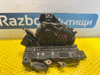 замок двери передней левой Ford Focus 1 поколение [рестайлинг] 2004, 2.0 л., EDDB, бензин, седан, 2S4A-A21813-HA