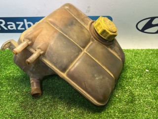 бачок расширительный Ford Focus 1 поколение CAK 2000, 2.0 л., EDBB, бензин, АКПП, черный, седан, передний привод, 8T168K218