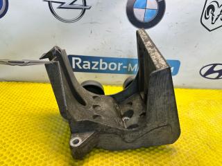 кронштейн генератора Ford Focus 1 поколение [рестайлинг] 2004, 1.6 л., бензин, МКПП, хетчбэк 5 дв.