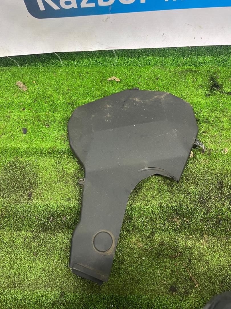 защита (кожух) ремня ГРМ Audi A6 4B/C5 4B5 2000, 2.4 л., ALF, бензин, АКПП, седан - фото №1