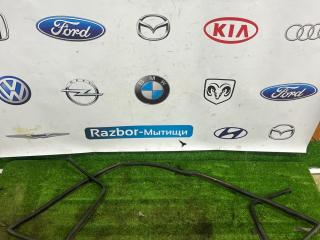 уплотнитель подкапотного пространства BMW 5 серия E34 1991, 2.0 л., M50 B20, бензин, МКПП, седан, задний привод