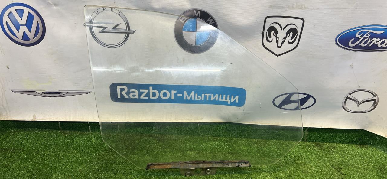 стекло двери передней правой Lada 2112 1 поколение 2005, 1.6 л., ВАЗ-21124, бензин, МКПП, хетчбэк 5 дв. - фото №1