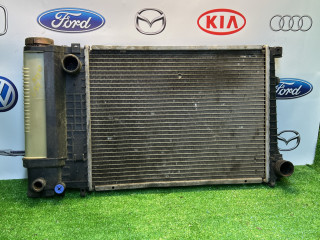 радиатор (основной) BMW 5 серия E34 1991, 2.0 л., M50 B20, бензин, МКПП, седан, задний привод, 242503