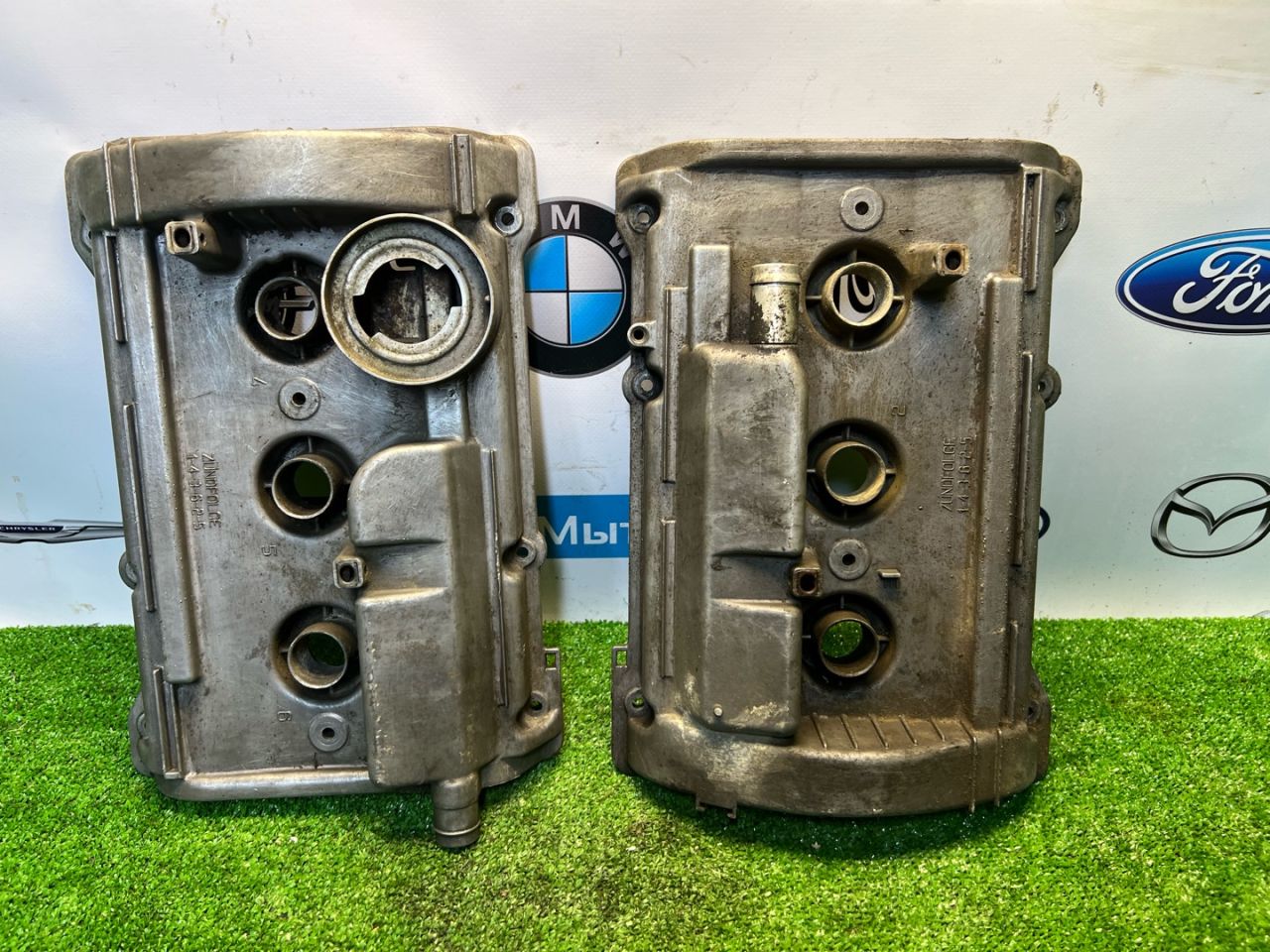 клапанная крышка Audi A6 4B/C5 4B5 2000, 2.4 л., ALF, бензин, АКПП, седан, 078103471, 078103472 - фото №1