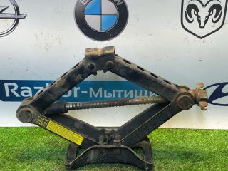 домкрат Ford Focus 1 поколение [рестайлинг] CAK 2004, 1.6 л., FYDA, бензин, МКПП, седан