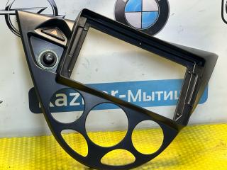 рамка под магнитолу Ford Focus 1 поколение [рестайлинг] 2004, 1.8 л., EYDC, бензин, МКПП, седан