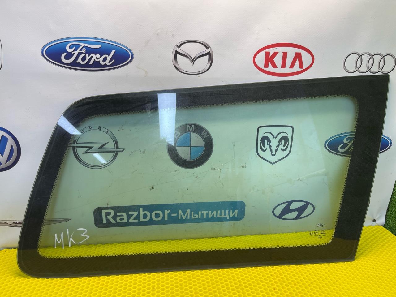 форточка задняя правая Ford Mondeo 3 поколение 2003, 2.0 л., бензин, МКПП, универсал, 43R-00021 - фото №1