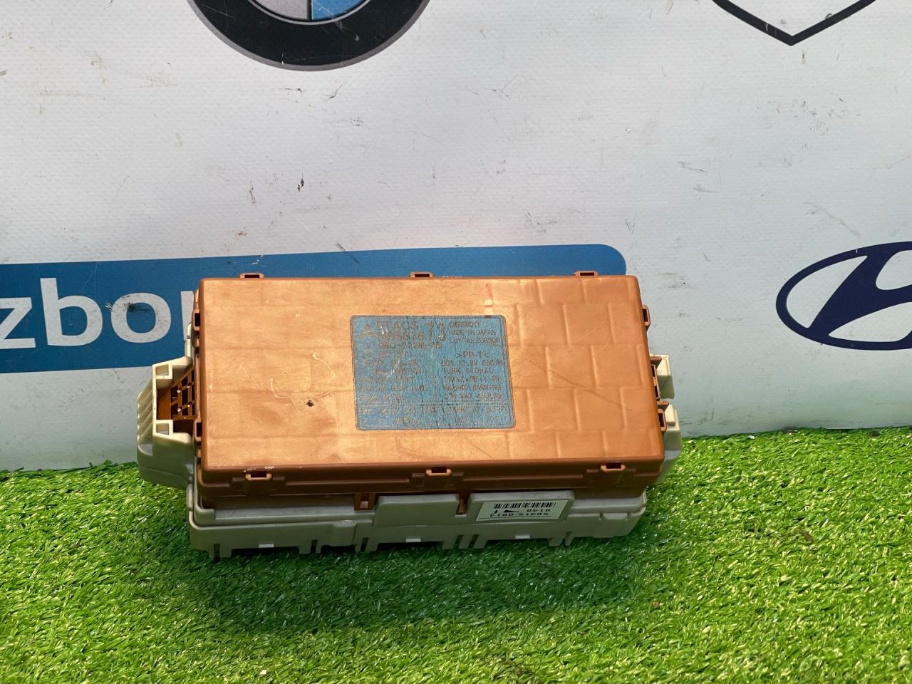 блок комфорта Mitsubishi Lancer 9 поколение 2004, 1.6 л., 4G18, бензин, АКПП, пурпурный, седан, передний привод, MR5878 - фото №1