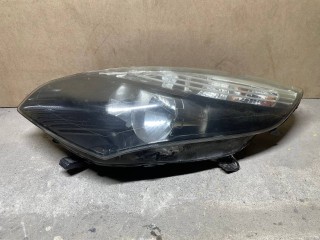 фара левая Renault Scenic 3 поколение 2010, 1.5 л., дизель, МКПП, 89902928