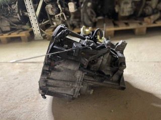 КПП механическая (МКПП) Renault Megane 3 поколение 2010, 1.9 л., дизель, МКПП, ND4001