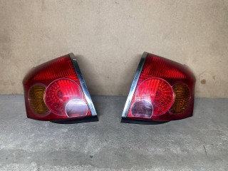 фонарь задний правый Toyota Avensis 2 поколение (T250) 2005, 2.0 л., дизель, МКПП, хетчбэк 5 дв., 89028783