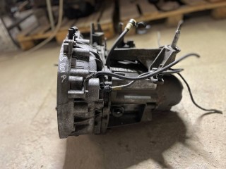 КПП механическая (МКПП) Renault Megane 2 поколение 2006, 1.4 л., МКПП, JH3106