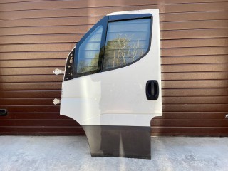 дверь передняя левая IVECO Daily 6 поколение 2017, 3.0 л., дизель, МКПП, микроавтобус