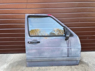 дверь передняя правая Volkswagen Golf 2 поколение 1990, 1.6 л., бензин, МКПП, хетчбэк 5 дв.