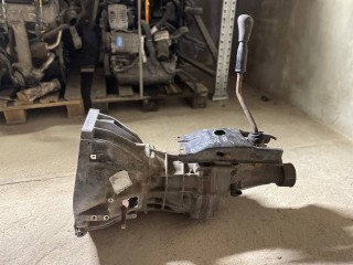 КПП механическая (МКПП) Toyota Hiace H200 2006, 2.5 л., дизель, МКПП, микроавтобус