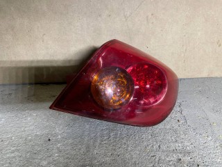 фонарь задний правый Mazda 3 BK [рестайлинг] 2006, 1.6 л., бензин, МКПП, хетчбэк 5 дв.