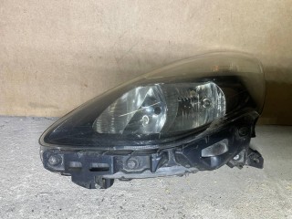 фара левая Renault Clio 3 поколение [рестайлинг] 2009, МКПП, 8200851938