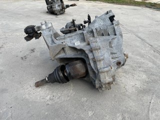 КПП механическая (МКПП) Ford Transit Custom 1 поколение 2015, 2.2 л., дизель, МКПП, микроавтобус, BK3R7002RA, 1CR7F096AE