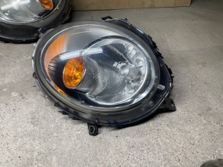 фара правая Mini Cooper 1 поколение [рестайлинг] 2006, 1.6 л., бензин, МКПП, 0301225701