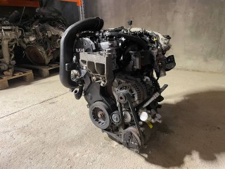 двигатель Land Rover Freelander 2 поколение [2-й рестайлинг] 2012, 2.2 л., дизель, АКПП, лифтбэк, 224DT, 10DZ78