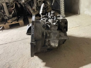 КПП механическая (МКПП) Opel Vectra C 2005, 2.0 л., бензин, МКПП, седан, F40, 55354727