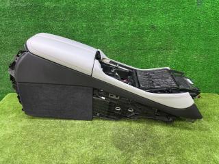 консоль салона BMW X5 G05 2022, 3.0 л., B58B30, бензин, АКПП, 416, внедорожник 5 дв., задний привод, 5A34FD9, 5A34FD9