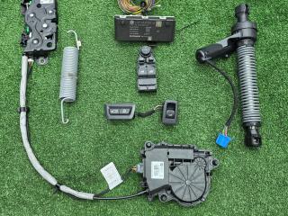 электропривод багажника BMW 4 серия G22/G23 G22 2022, 2.0 л., B47 D20 B, дизель, АКПП, arctic race blue metallic (c4f), купе, полный привод, 9275121, 7383561, 5A19DB2, 9327029, 51247383561, 61355A19DB2, 7441014, 7441014, 61319275121, 9370403, 9327029, 61319370403