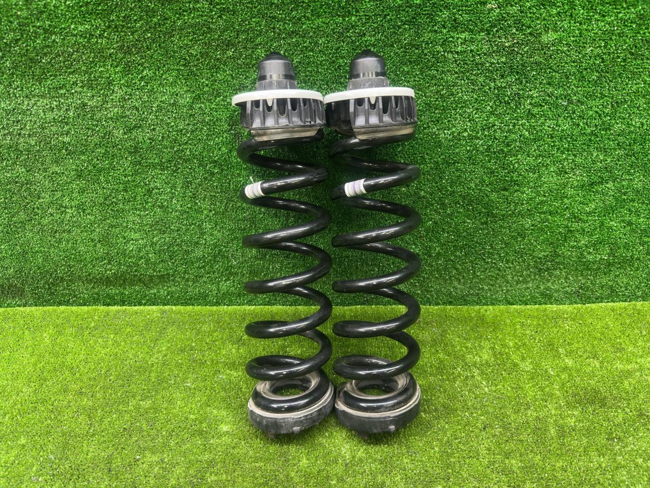 пружина задняя BMW 4 серия G22/G23 G22 2022, 2.0 л., B47 D20 B, дизель, АКПП, arctic race blue metallic (c4f), купе, полный привод, 6898649, 6898649 - фото №1