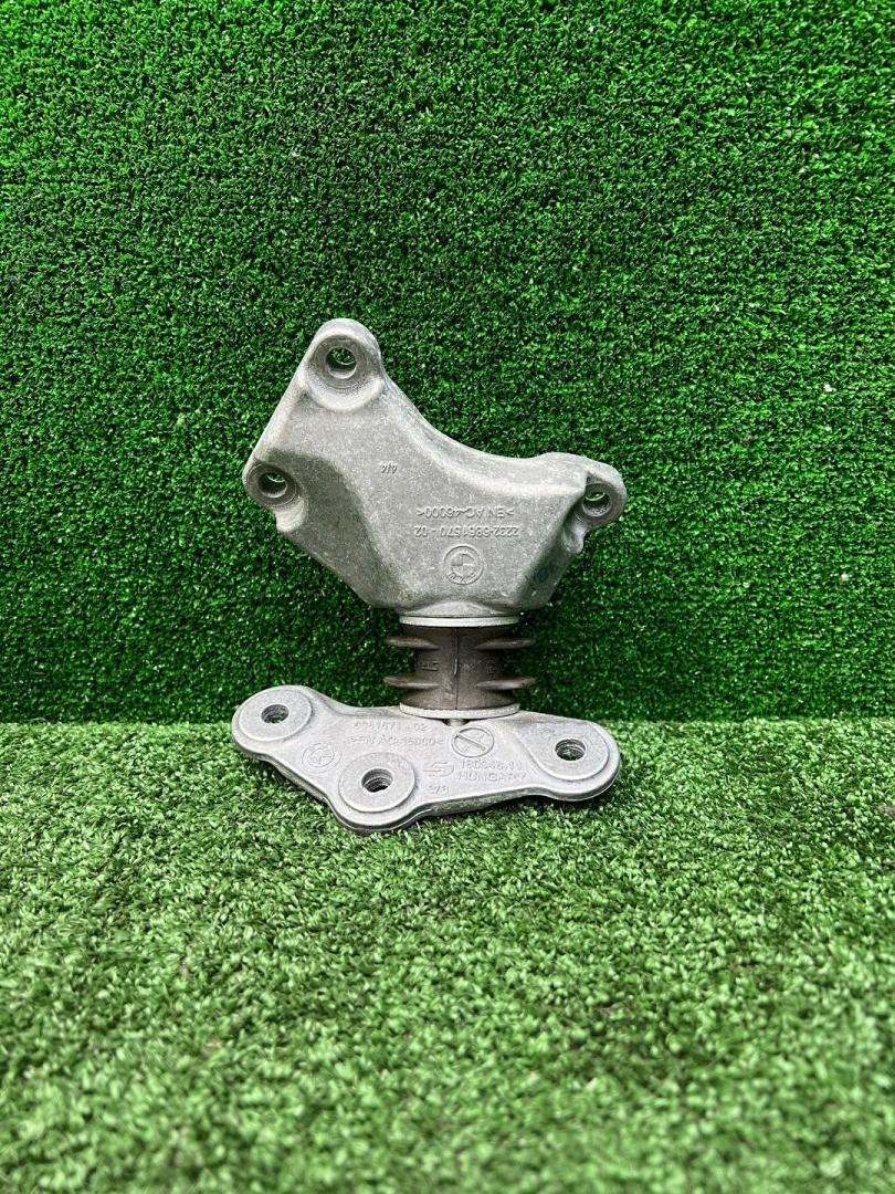 кронштейн КПП BMW 4 серия G22/G23 G22 2022, 2.0 л., B47 D20 B, дизель, АКПП, arctic race blue metallic (c4f), купе, полный привод, 6861571, 22326861571 - фото №1