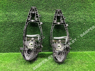 скелет ручки двери передней правой BMW X3 G01 2019, 51219881776