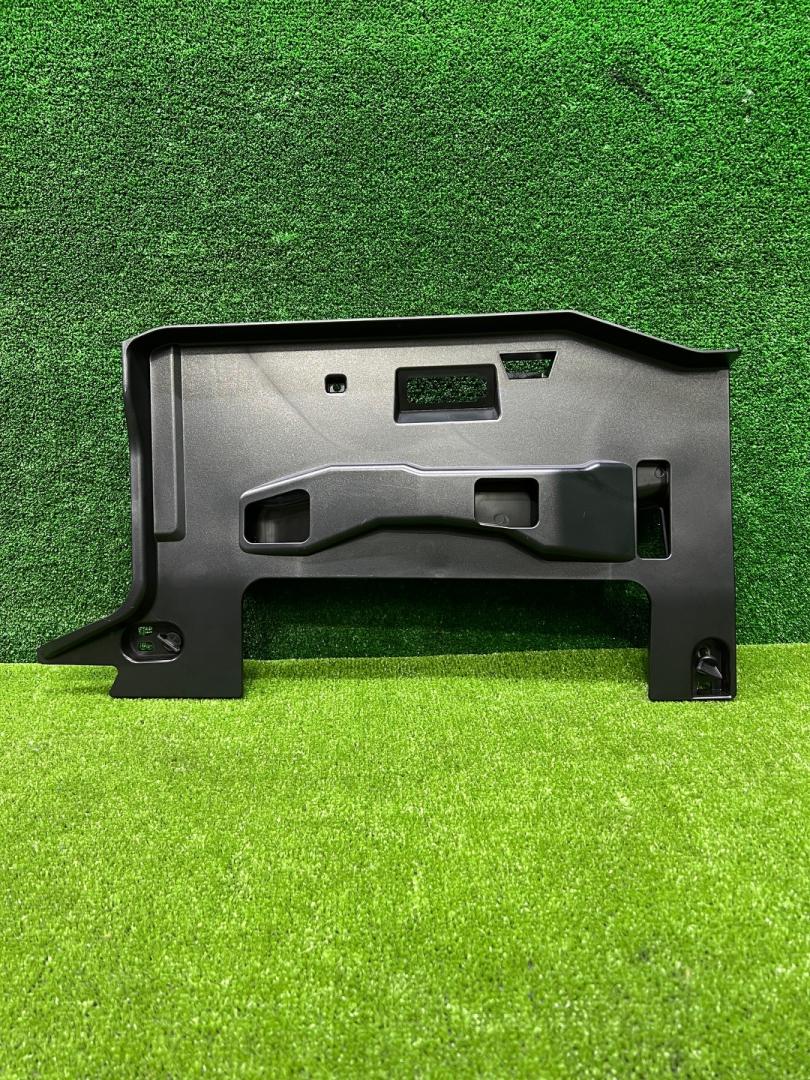 пластик BMW X7 G07 2021, 4.4 л., N63B44D, бензин, 416 carbon-schwarz, внедорожник 5 дв., полный привод, 9399371, 51459399371 - фото №1