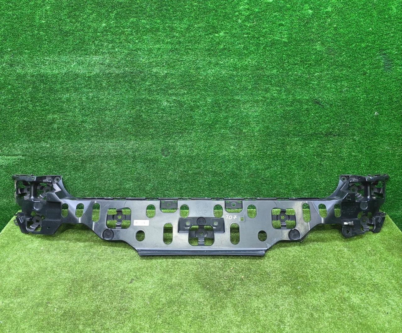 Крепление бампера заднего BMW 8 серия G14/G15 G16 2020, 4.4 л., N63 B44 C, бензин, АКПП, mineralweiß metallic (a96), седан, 8075305, 51128075305 - фото №1