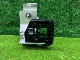 кронштейн радиатора BMW X5 G05 [рестайлинг] G05 2023, 3.0 л., B58B30P, бензин, АКПП, a96, внедорожник 5 дв., полный привод, 7421636, 51117421636