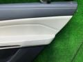 Обшивка двери (дверная карта) комплект BMW X7 G07 2021, 4.4 л., N63B44D, бензин, 416 carbon-schwarz, внедорожник 5 дв., полный привод, 6036069, 6036068, 6036068, 6036069 - фото №15