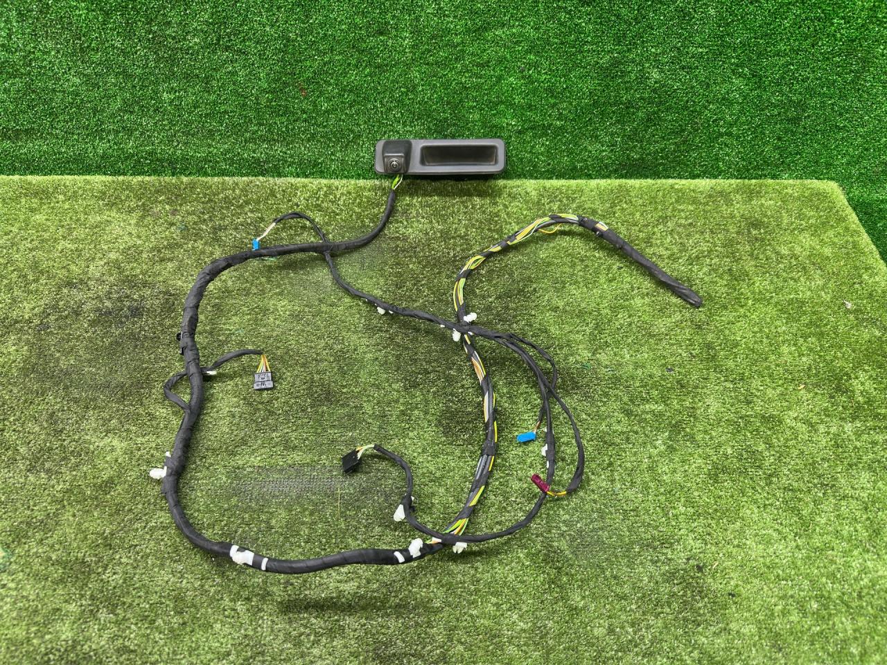 камера заднего вида BMW 3 серия G20 2021, 3.0 л., B58B30, бензин, АКПП, oxidgrau ii metallic (c4a), седан, полный привод, правый руль, 7405634, 51247405634, 51247405635 - фото №1